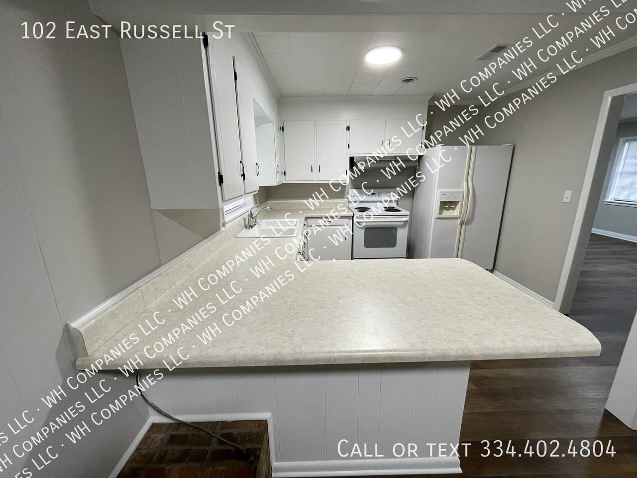 102 E Russell St - Photo 3 of 15