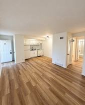 1014 N 48th Ave #4 - Photo 1 of 1