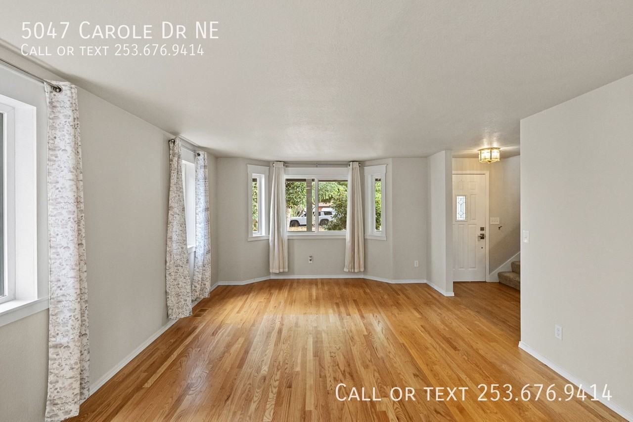 5047 Carole Dr Ne - Photo 7 of 31