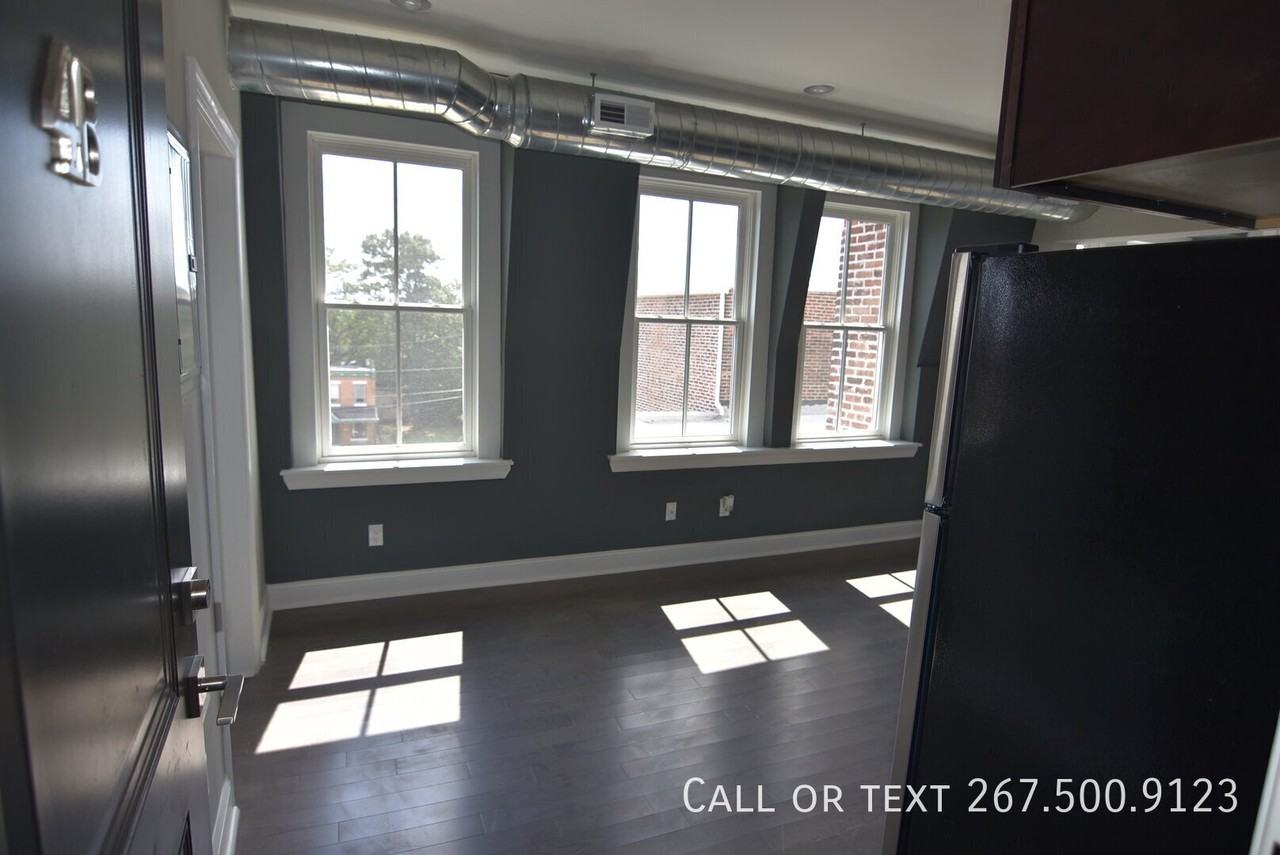 4100 Parkside Ave #4B - Photo 5 of 9