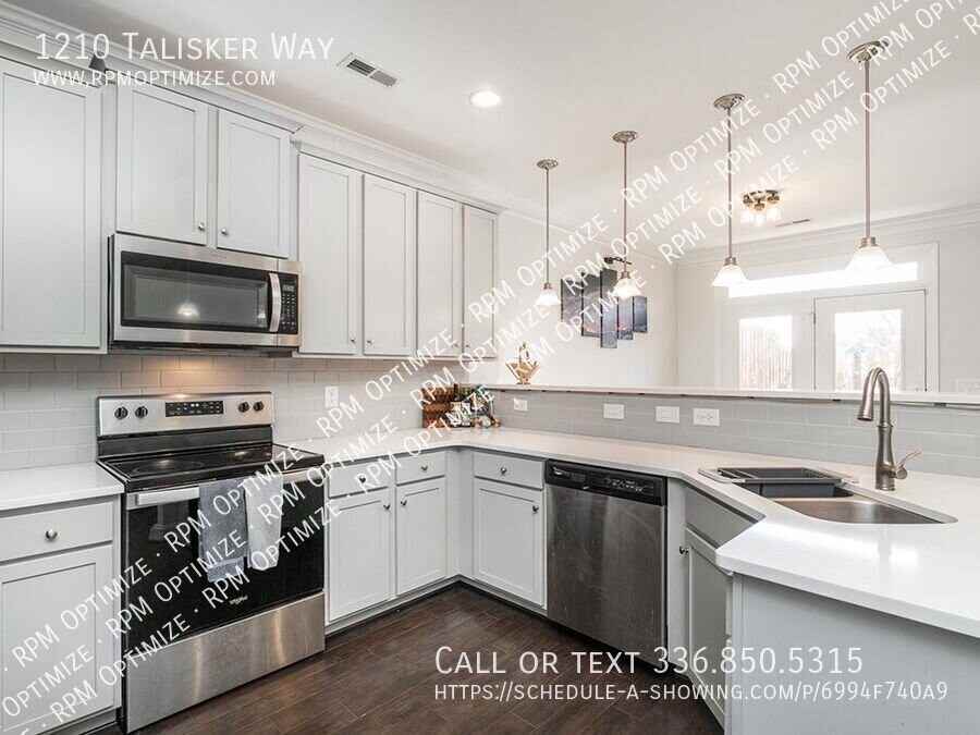 1210 Talisker Way - Photo 2 of 43