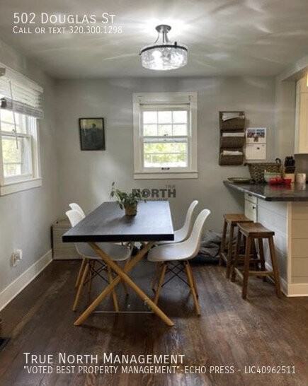 502 Douglas St - Photo 4 of 13