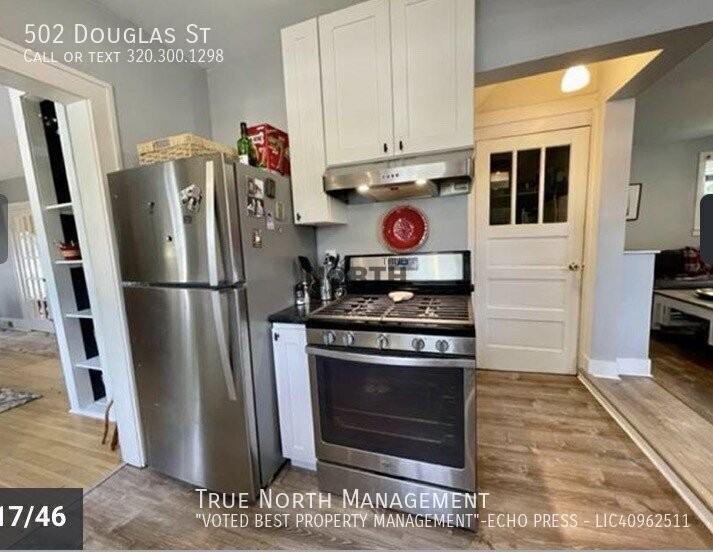 502 Douglas St - Photo 5 of 13