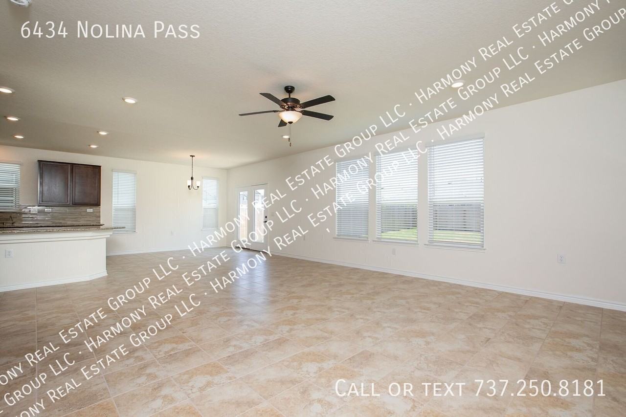 6434 Nolina Pass - Photo 7 of 26