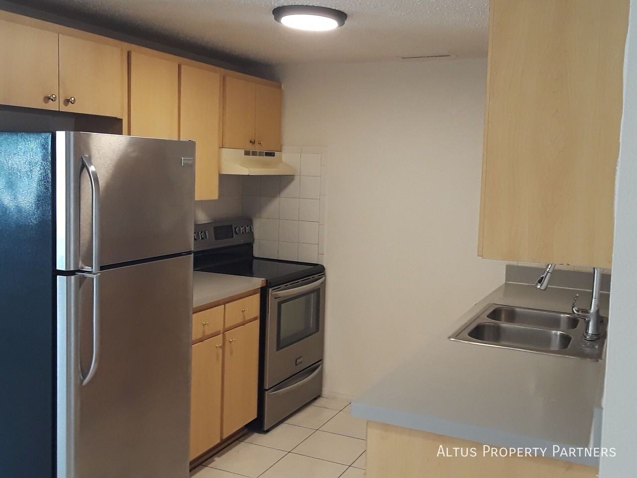 4215 E Okara Rd Apt A - Photo 6 of 7