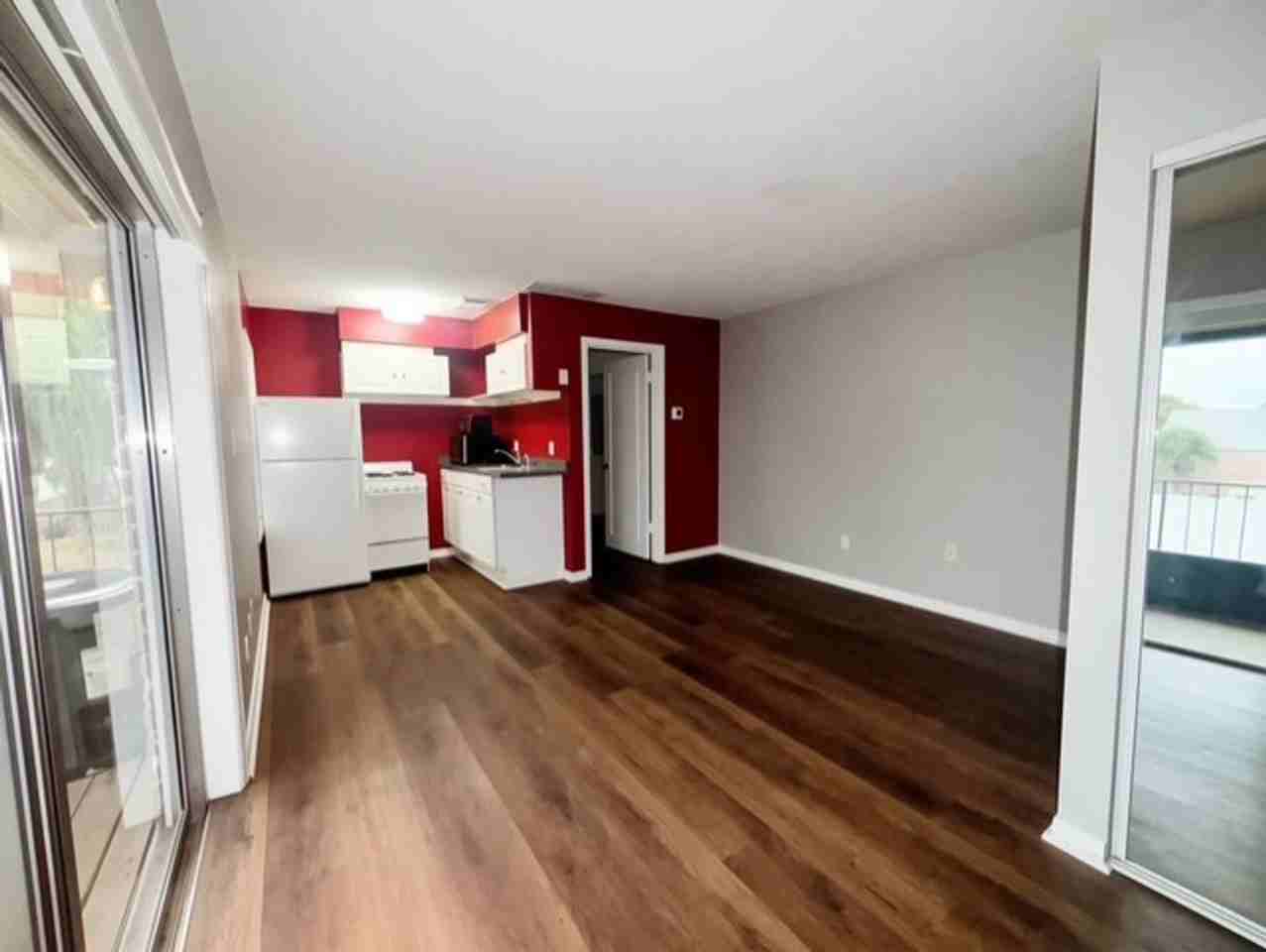 226 Georgetown Dr #F - Photo 2 of 11