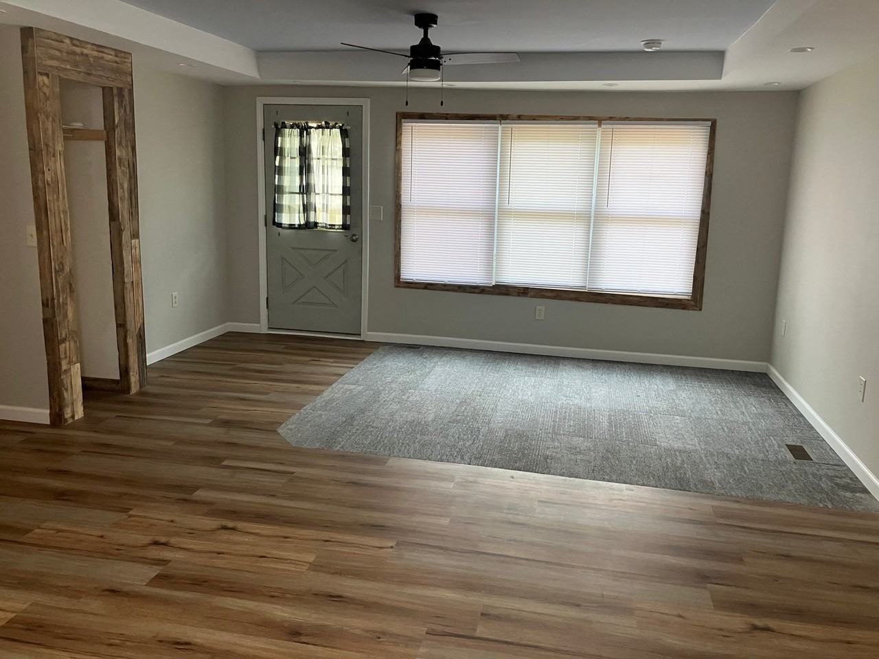 1021 Oak Grove Ave - Photo 4 of 15