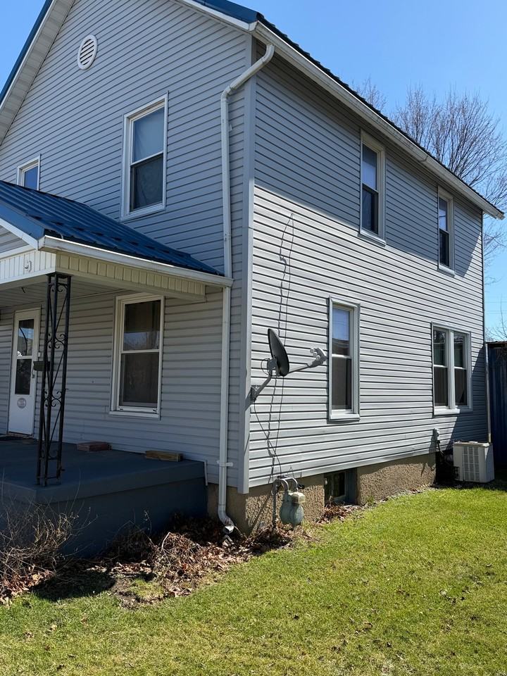 705 Woodrow Ave - Photo 2 of 20