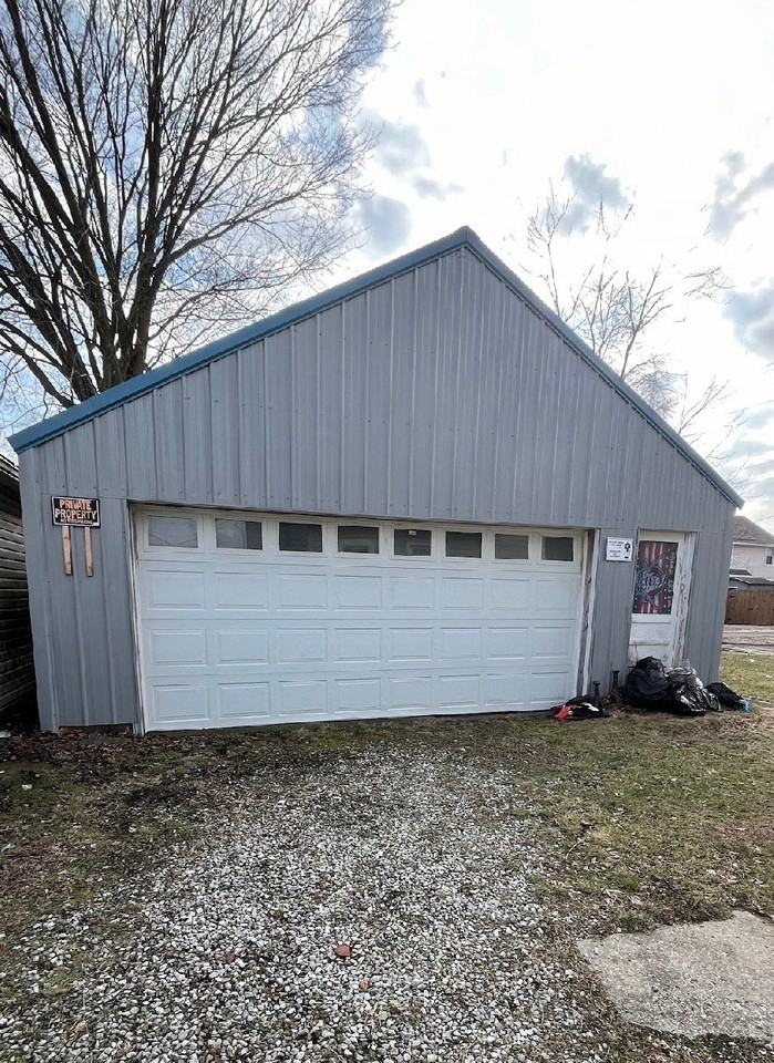 705 Woodrow Ave - Photo 4 of 20
