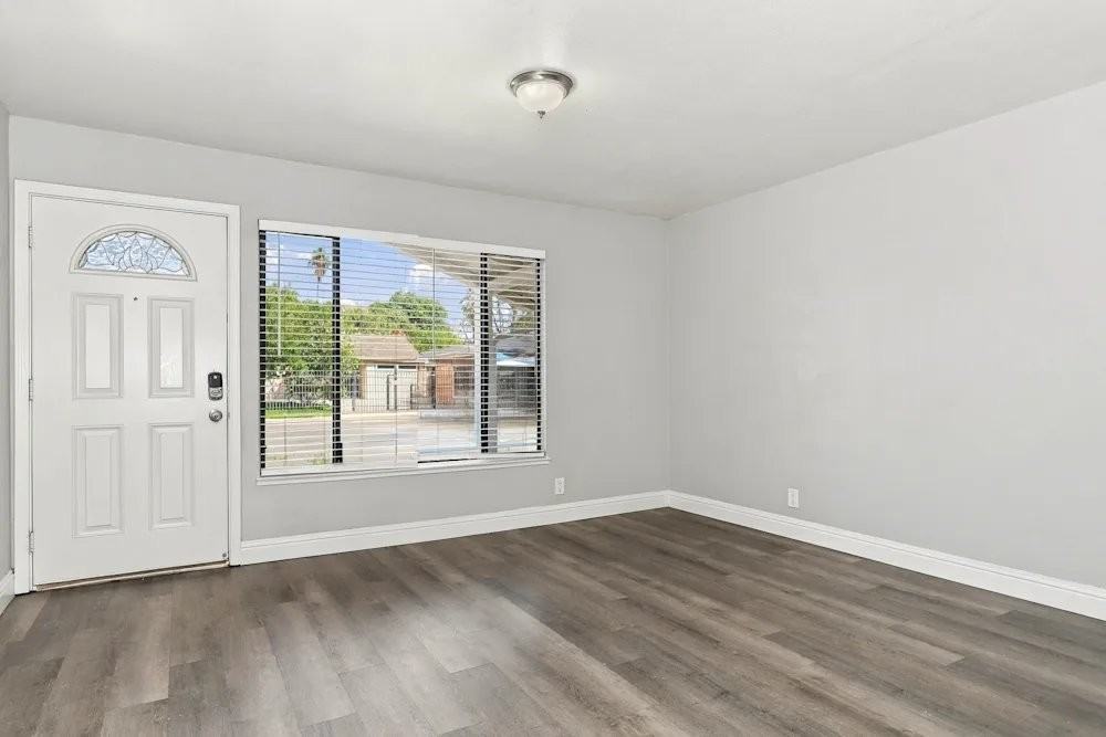 6518 Larry Way - Photo 2 of 9