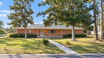 featured image of 2806 Annette Ave