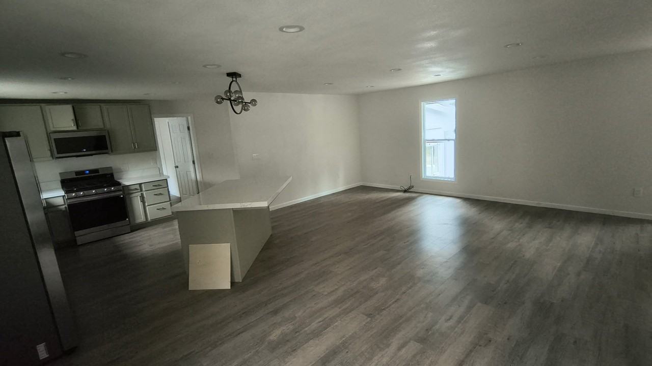 18370 Georges Ln #A - Photo 3 of 18