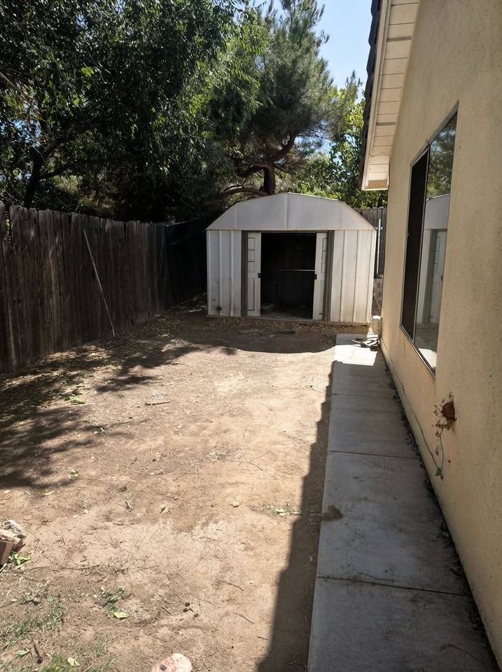 812 Elm St - Photo 7 of 20