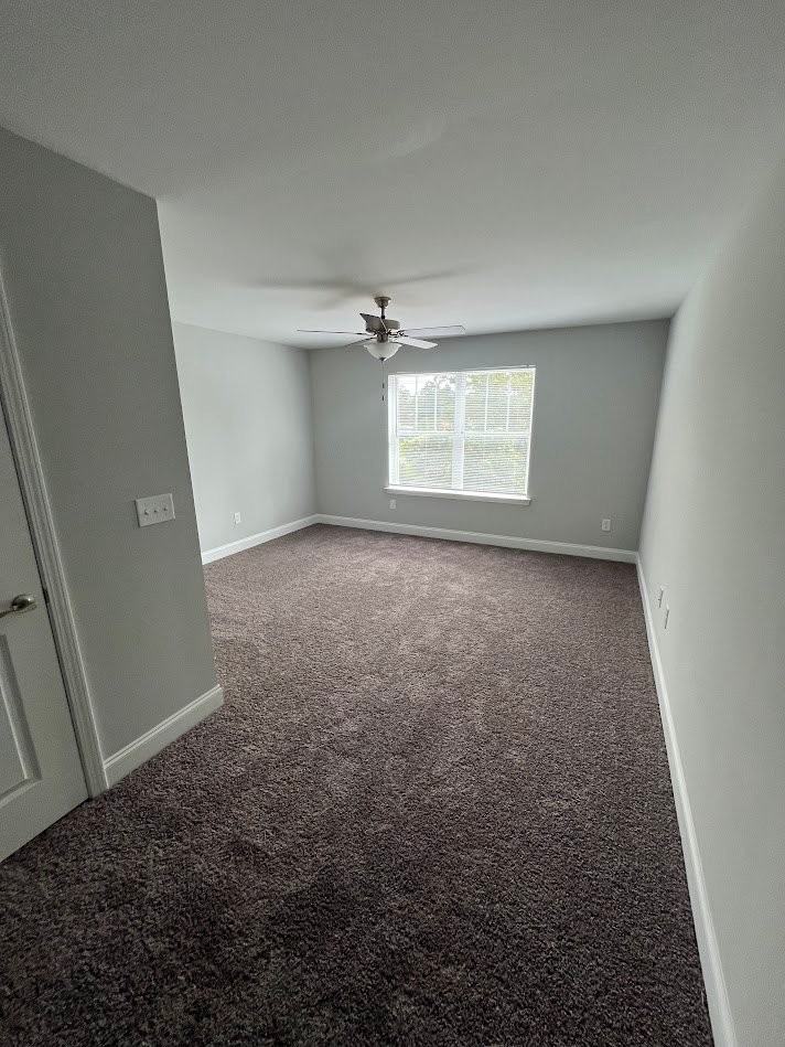 1501 Canal Ter - Photo 4 of 7