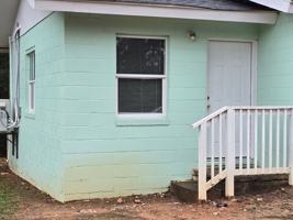 featured image of 1240 Redding Rd #2