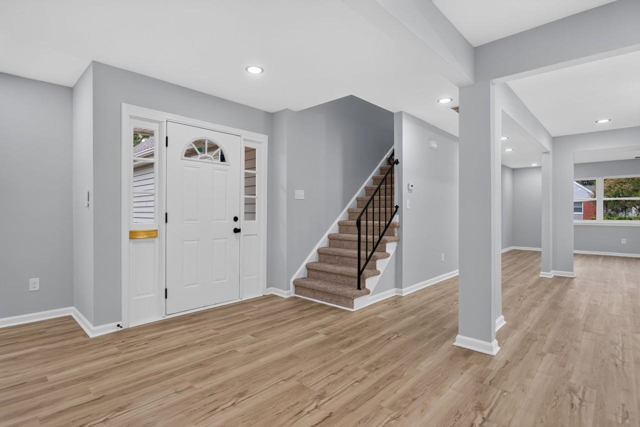 4516 Sheffield Dr - Photo 5 of 20