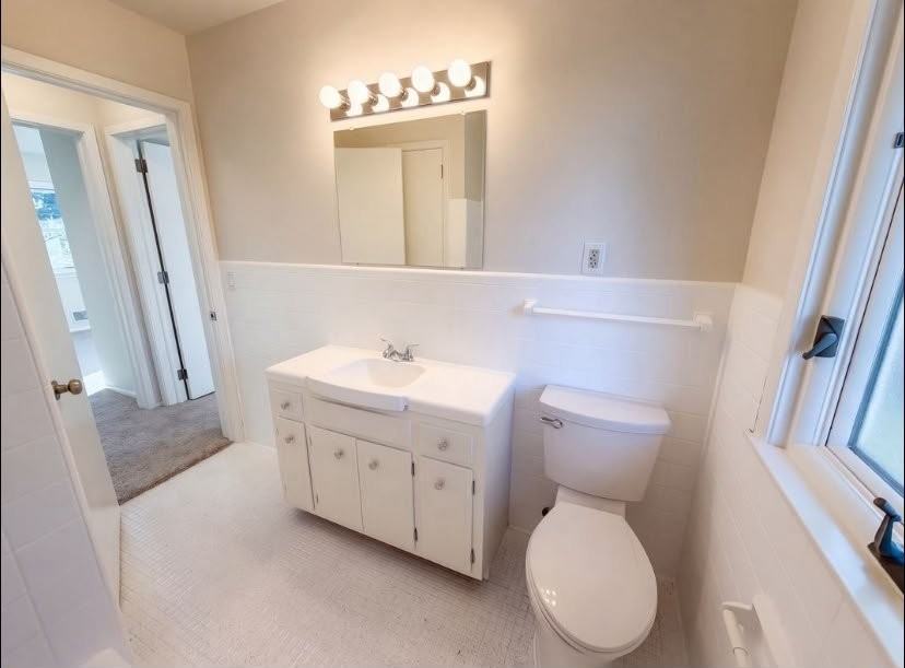 6784 Laurie Ct - Photo 4 of 12