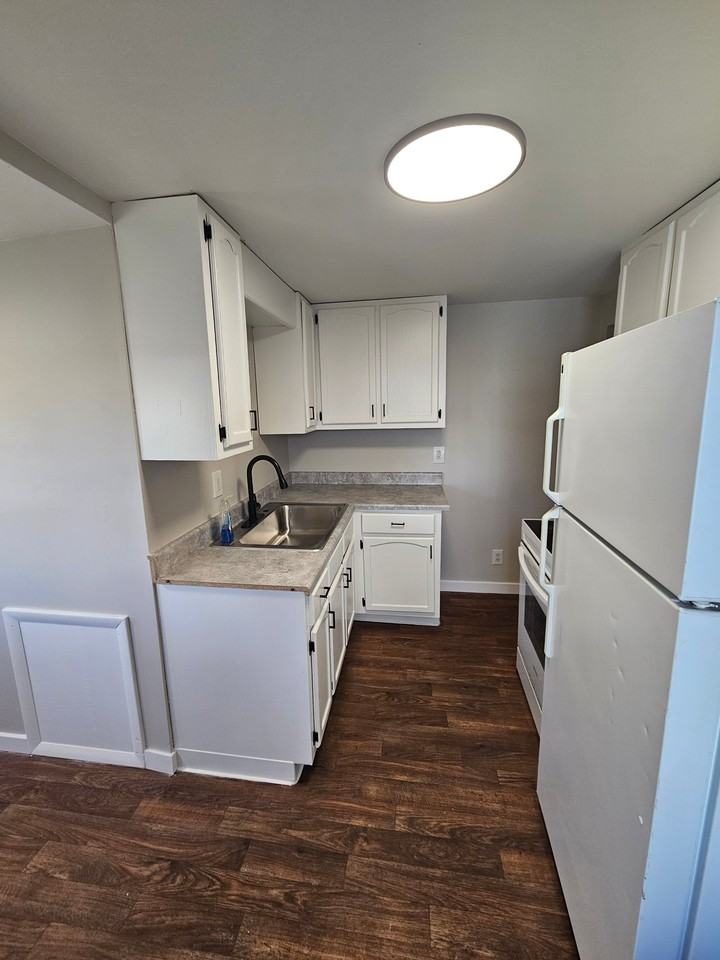 78 S Broadway - Photo 2 of 14