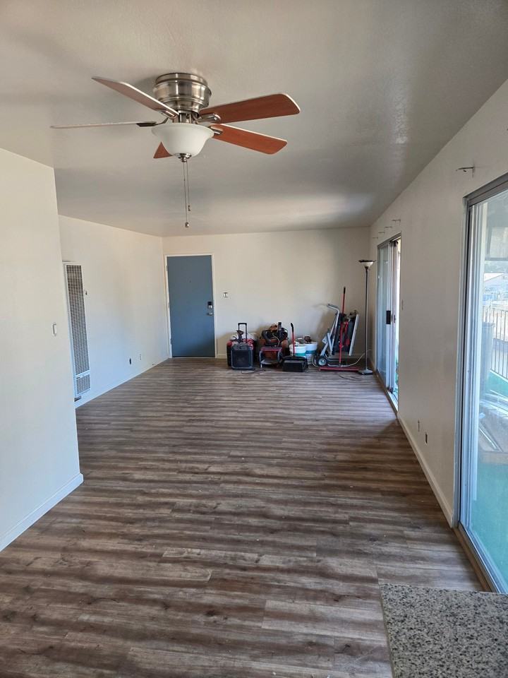 363 Alder St - Photo 5 of 16
