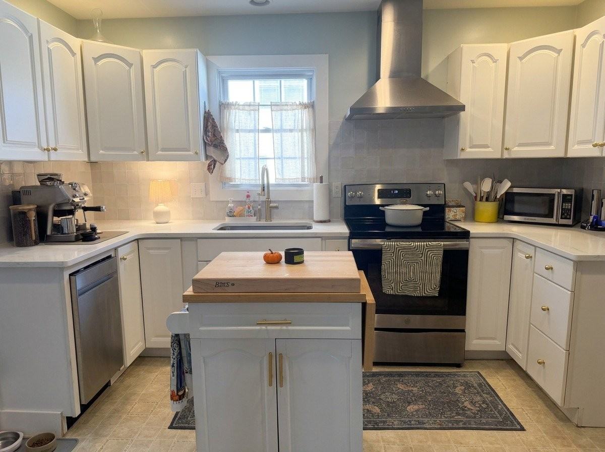 409 Glebe Rd ##Md - Photo 3 of 10