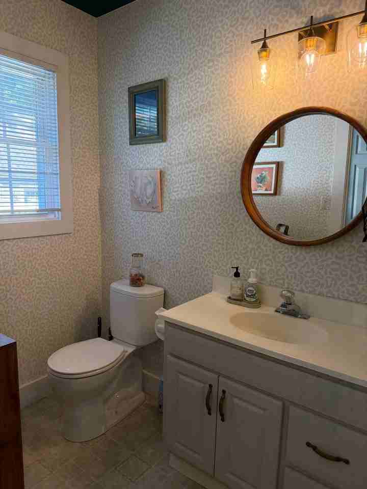 409 Glebe Rd ##Md - Photo 5 of 10