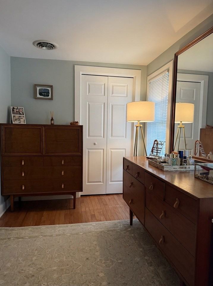 409 Glebe Rd ##Md - Photo 7 of 10