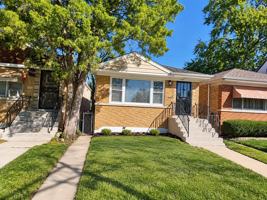 featured image of 9041 S Wallace St