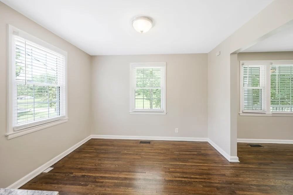 607 Durrett Dr - Photo 2 of 18