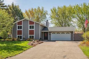 7833 N College Park Dr - Photo 1 of 1