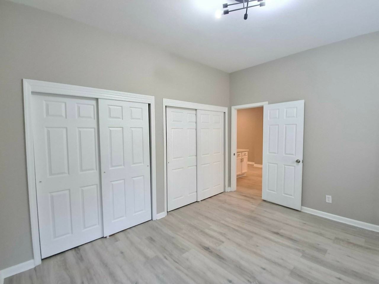 60 Main St #1 - Photo 4 of 16