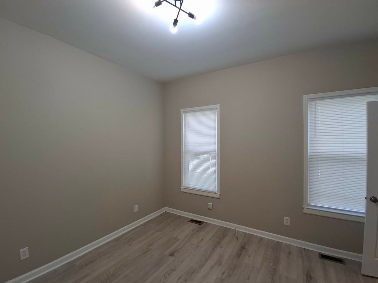 60 Main St #1 - Photo 7 of 16