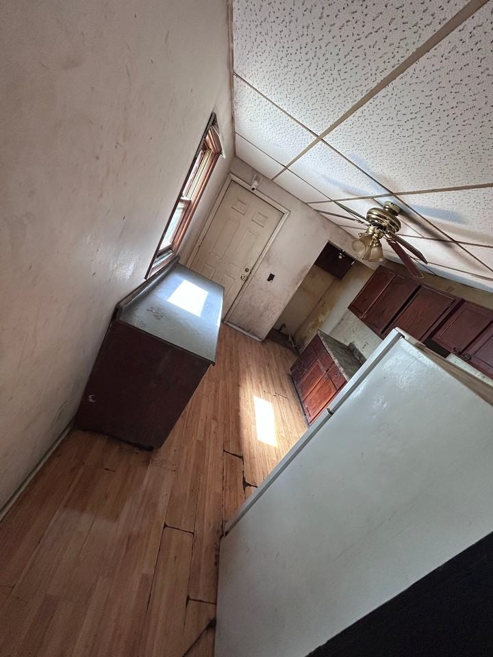 2015 N Union St - Photo 3 of 19