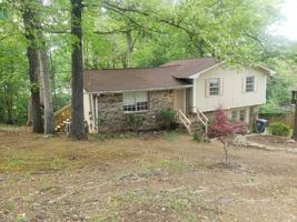 featured image of 617 Loy St