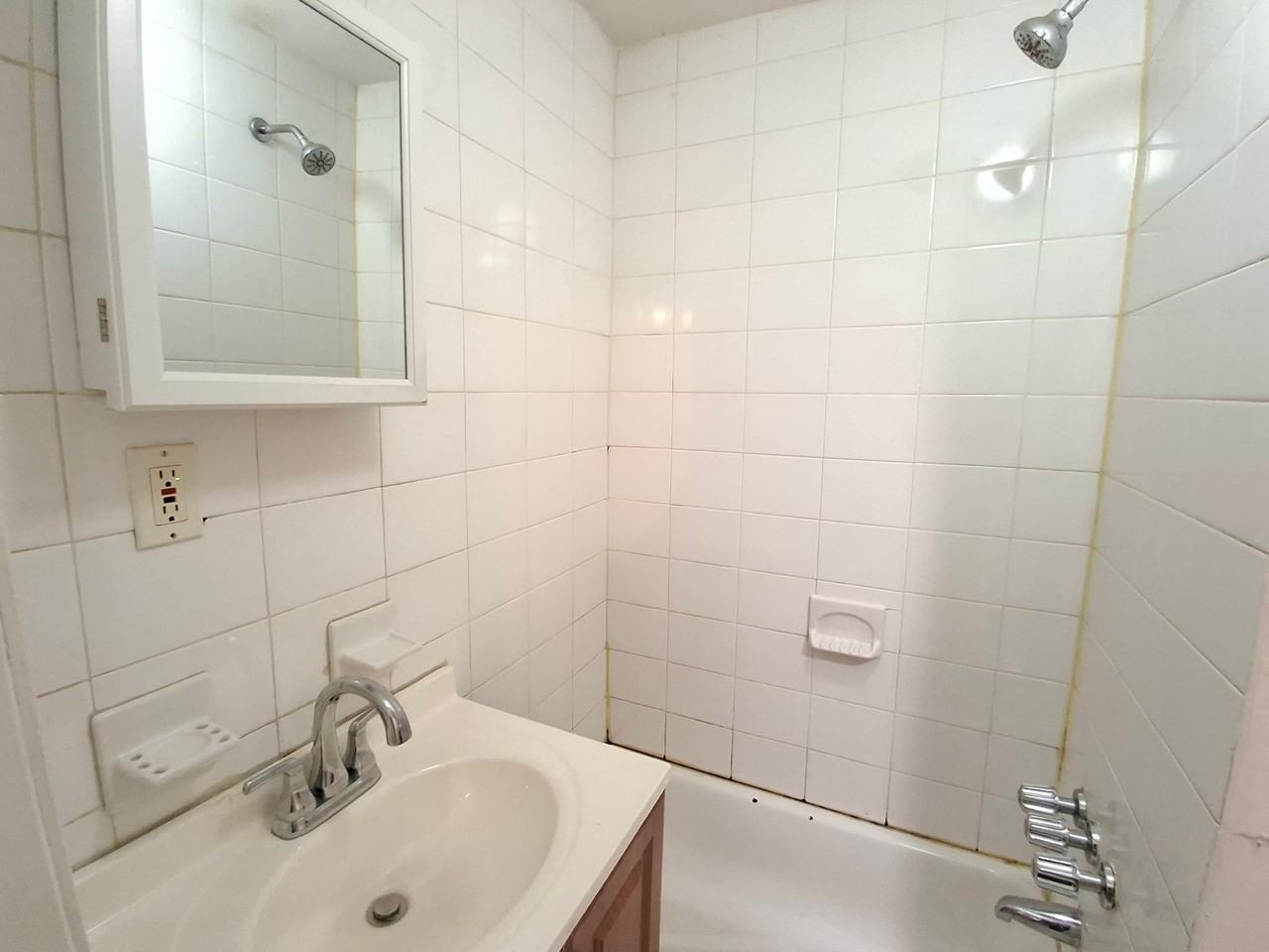 27A Obert St #1 - Photo 6 of 10