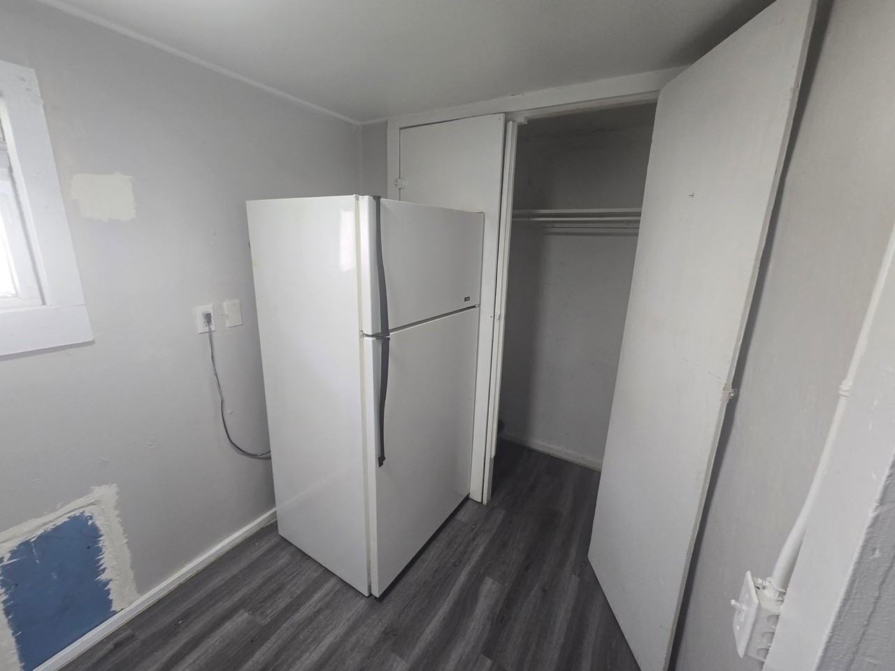 400 Santa Fe Dr #11 - Photo 4 of 9