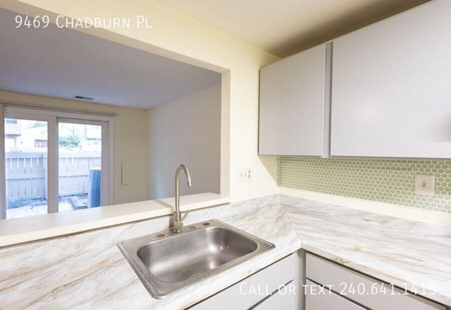 9469 Chadburn Pl - Photo 6 of 21