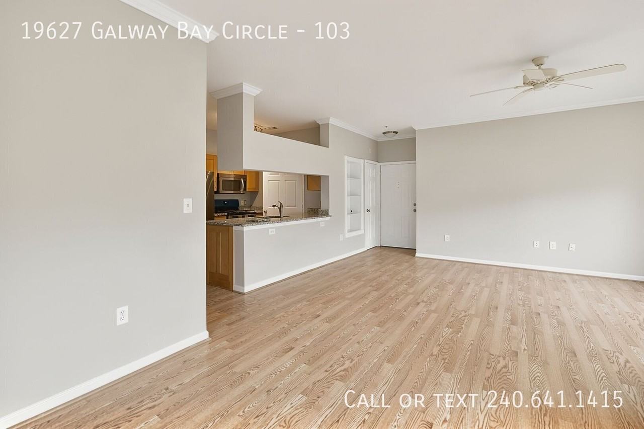 19627 Galway Bay Cir #103 - Photo 5 of 16