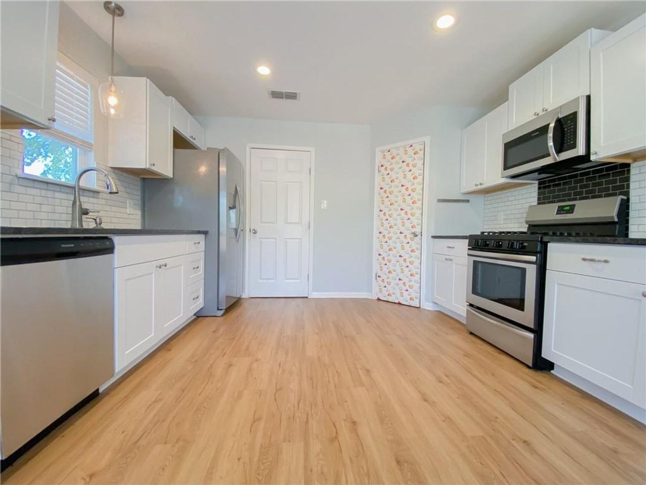 2408 Lasso Dr - Photo 6 of 25