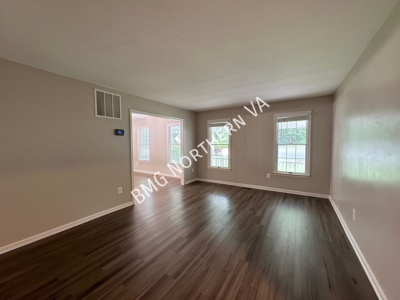 7800 Roundabout Way - Photo 2 of 41
