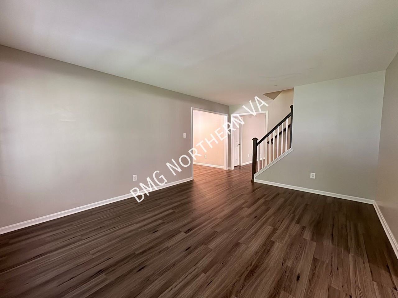 7800 Roundabout Way - Photo 3 of 41
