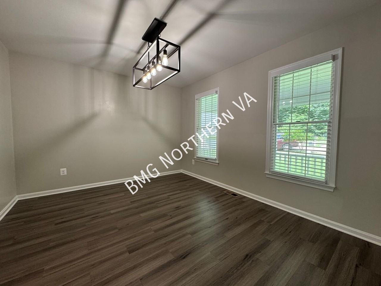 7800 Roundabout Way - Photo 6 of 41