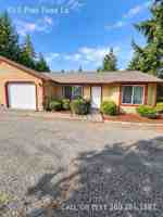 featured image of 93 E Pine Park Ln