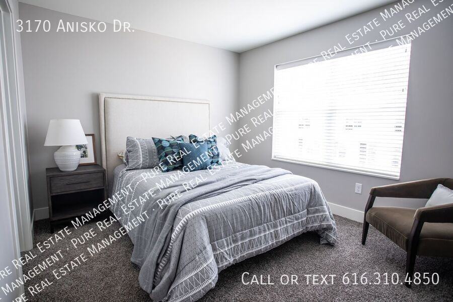 3170 Anisko Dr - Photo 6 of 29