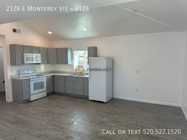 2128 E Monterey Vis #2128 - Photo 6 of 19