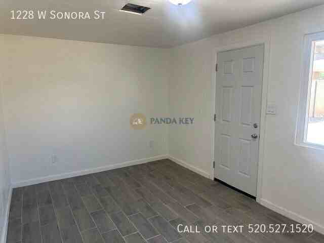 1228 W Sonora St - Photo 3 of 15