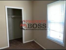4911 Homerlee Avenue Unit#1R - Photo 6 of 7