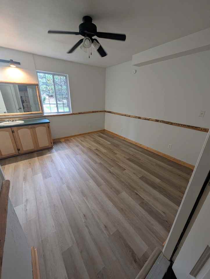218 S Fairview St - Photo 6 of 27