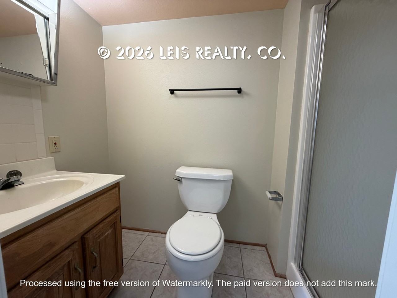 3271 Harrison Road, Apt B - Photo 4 of 20