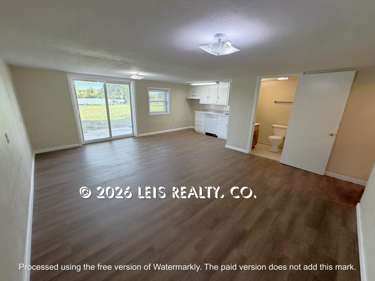 3271 Harrison Road, Apt B - Photo 5 of 20