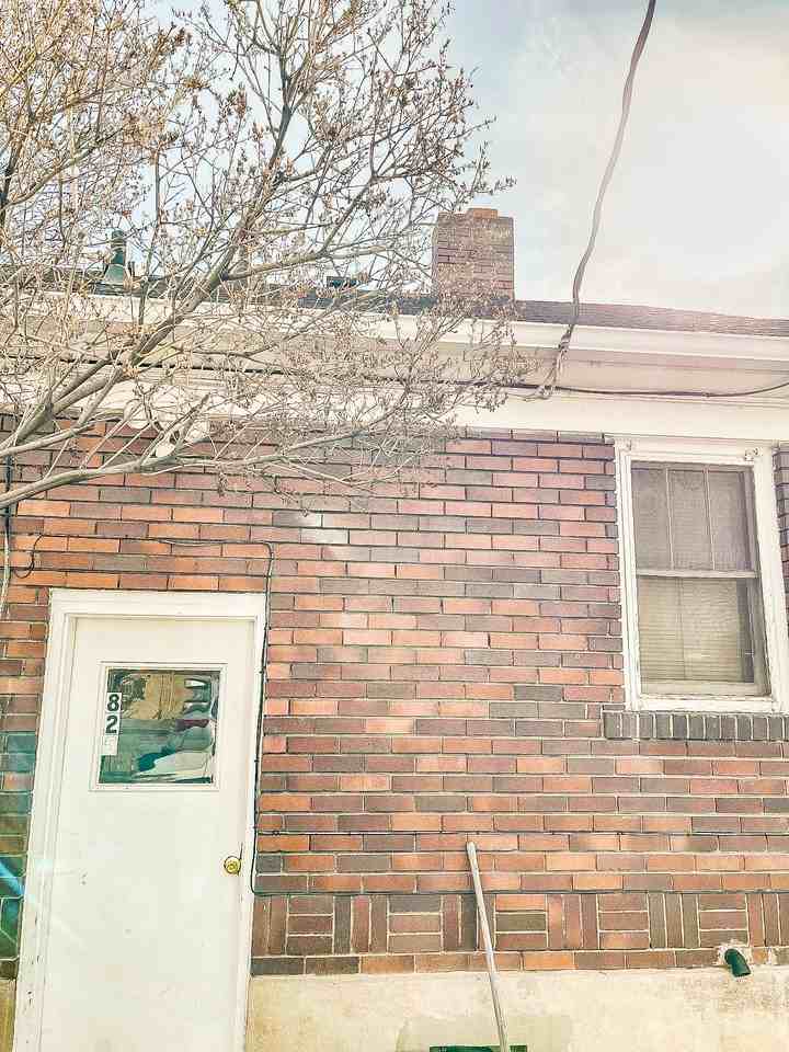 825 E 820 N #DOWN - Photo 2 of 13